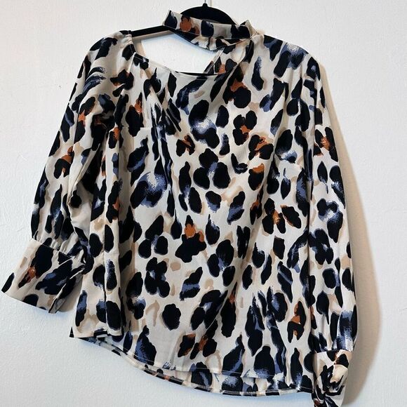 Shein Womens Tops Off Shoulder Tops Leopard Balloon Sleeves Black Cream Large - Picture 2 of 4